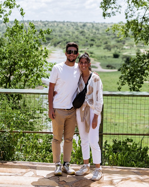 1 days Tanzania sharing safari tour hot air balloon for  2026-2027