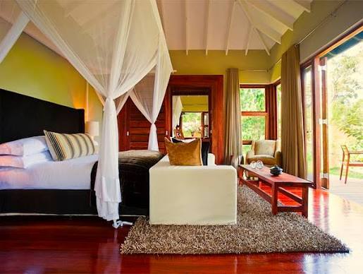 Exclusive boutique luxury resort on 4-day Arusha private trip